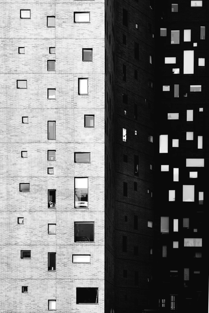 ARCHITECTURE & LANDMARKS photography by Michael Streckbein