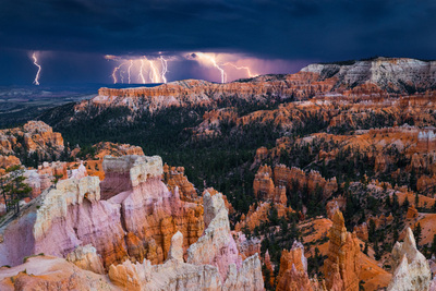 Lightning over Bryce Canyon